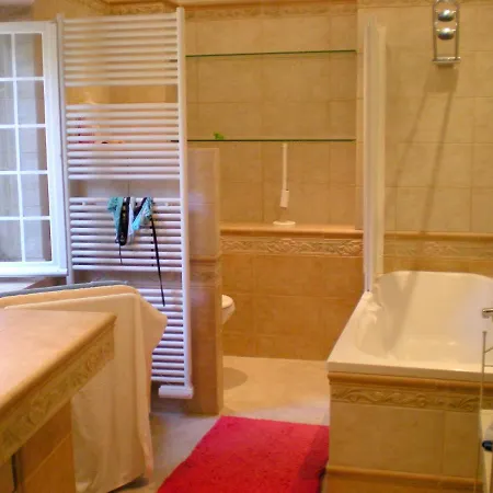 Manoir Enchanteur A Avec Piscine Privee Securisee Nyaraló