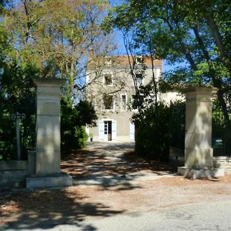 Hébergement de vacances Demeure De 5 Avec Piscine Privee Jardin Clos Et Wifi A