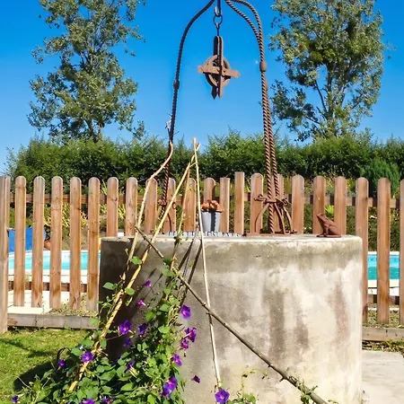 Manoir Enchanteur A Avec Piscine Privee Securisee Holiday home *