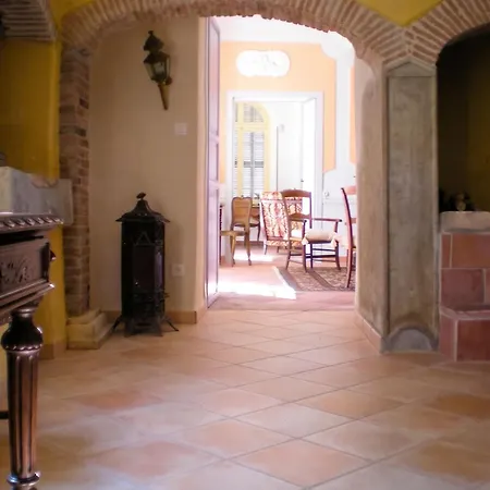 Manoir Enchanteur A Avec Piscine Privee Securisee Holiday home