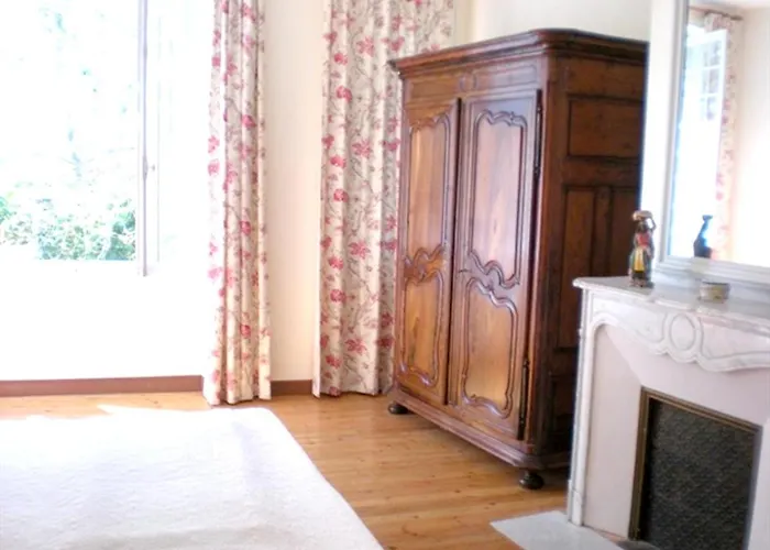 Prázdninový dům Manoir Enchanteur A Avec Piscine Privee Securisee
